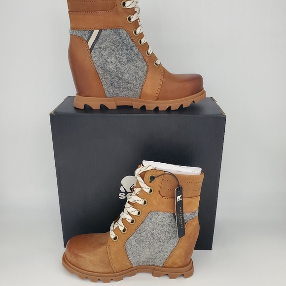 Sorel Shoes - SOREL Joan of Arctic Waterproof Wedge 111 Lexie Lace-Up Bootie